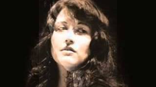 Argerich, de 8 años. Beethoven piano concerto No 1. Rondo-Allegro