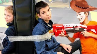 Nerf War Алекс и Данёк в плену у Дройдов 14 серия Приключения Нёрф Мафии