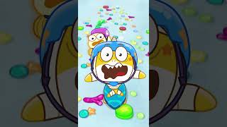 Baby Shark And Floaty's Halloween Adventure!