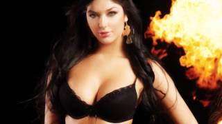 Mariana Davalos показ нижнего белья в Бразилии // 18+