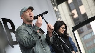 В Москве проходит согласованный митинг в поддержку Голунова