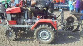 dva traktory domácí výroby 4X4