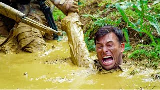 美國飛行員掉進了沼澤！國軍特種部隊試圖將他拉出來以免被日軍俘虜！