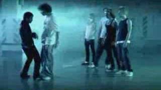 the "Quest" ballet in "Genny Gemm feat. Vanda"