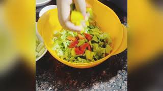 Salad: Low-fat dressing: Easy Recipe: Greek salad