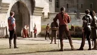 Afsungar Merlin filmidagi qiziqarli holatlar tomosha qiling