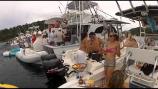 Boat Party @ Taboga Island Panama - Alquiler de Botes y Yates en Panama - PanamaSailingTours.com