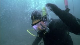 Hose Break - Gold Divers Under The Ice