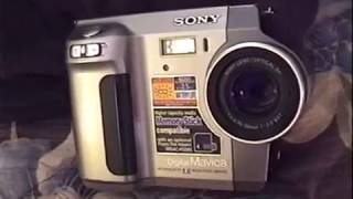 Sony Mavica MVC-FD90 digital camera (2000)