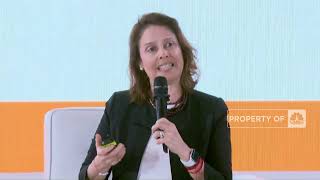 Peluang dan Tantangan Mengembangkan Mikrofinance di Indonesia