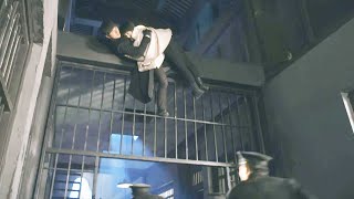 國軍特工潛入監獄救人！日軍守衛瘋狂巡查，卻不知特工躲在他們頭上！ ️ 抗日