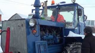 Чистка снега,поломка и пуск СМД-62 трактора Т-150К!