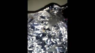 Bombom da Lacta com larva