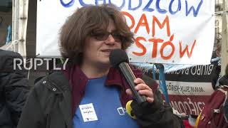Poland: Hundreds march through Warsaw in support of migrants stranded at Belarusian border