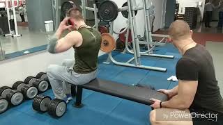 Жим гантелей по 50 кг