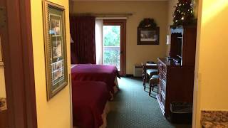 Pigeon Forge-The Inn at Christmas Place