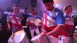 Show na festa de casamento em Blumenau da Bateria Show Floripa SC
