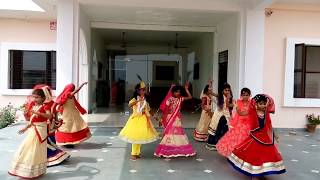 Radha Kaise Na Jale Group Dance By Vidya the gurukul kids