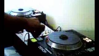 The Dee Jai Show