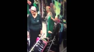 www.Magas.ru Воровка украла из сумки 570 тыс руб. 17.04.2017