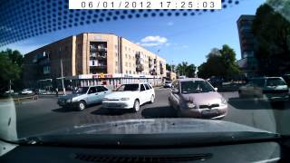 Прикольные реснички на Тойоте.01.06.2012.Абакан