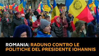 Romania: raduno contro le politiche del presidente Iohannis