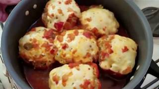 Ajíes Rellenos. Pimiento Ahuecado. Morrón Relleno. Pimentón Relleno.