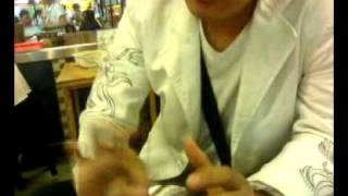 มายากล งอช้อนจริงๆกันไปเล้ย magic trick 魔术 Show