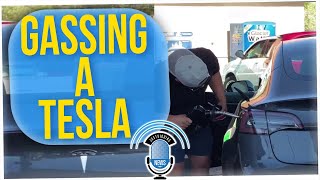 Tesla Driver Tries to Fill Up Electric Car With Gas, LOL