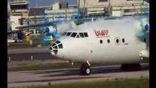 United International Airlines Antonov An-12