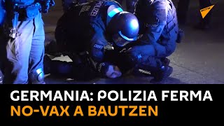 #Germania: polizia ferma #novax a Bautzen