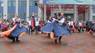 Вальс випускників! Останній дзвоник у СШ № 329 "ЛОГОС" 26 травня 2017
