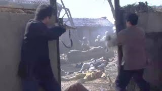 日軍入侵村莊，村民們拿起武器英勇反抗，包圍家園！