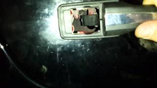 Как снять и поставить дверную ручку на mercedes w124 (ч1)