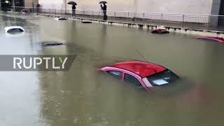 Spain: Heavy rains in Bilbao leave streets flooded and cars submerged