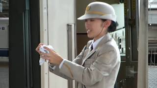 Shinkansen 300系 & 500系 @ Shin-Ôsaka station + Beautiful female crew operations.