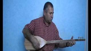 Ibrahim Kilit'ten müthiş saz çalış tekniği