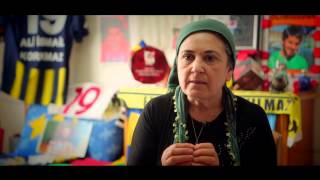 ANNE / MOM  (Kısa Belgesel Film by Şafak Pavey)