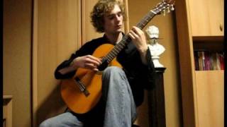 Moonlight Sonata mvt 1 on classical guitar