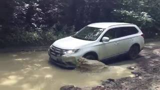 Offroad Mitsubishi Outlander