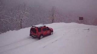 LAND ROVER DISCOVERY 3 G4.ΠΥΡΡΑ 12-15-2-2010 GREECE