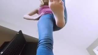Maia Evon Giantess Feet