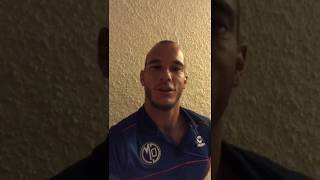 Adrián Zela, futbolista de Deportivo Municipal mandó saludos a El Amague.
