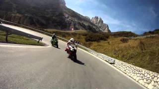 R1200GS Adventure vs RSV 1000 R - Dolomiten