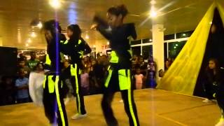 crazy talent show Dmus entertainment suriname live on stage the ruff girls