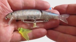 Good fishing lures minnow, bear. King quality professional baits. Swimbait jointed bait.