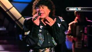 La Mona Jimenez - El León (en vivo en Telemanias)