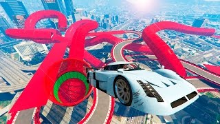 ВЫЛЕТЕЛ НА МАШИНЕ ИЗ ОГРОМНОЙ ТРУБЫ В ГОНКАХ GTA 5 ONLINE