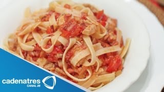 Receta de linguini con pimientos, cebollas y nueces. Receta de linguini / Cocinando con Yahir