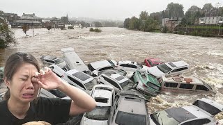 All the water in the world has hit Malaysia! The Shah Alam city has become the sea!